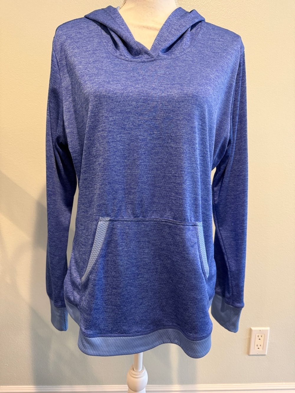 FREE 2 B Free Country lightweight, extra large Blue Hooded Pullover Sweatshirt